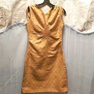 KIT CORNELL SLEEVELESS V-NECK DRESS SZ 4